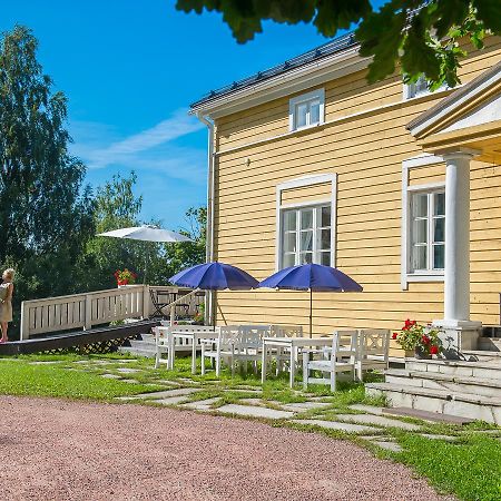 Koivulan Kartano Bed & Breakfast Lohja Exterior foto